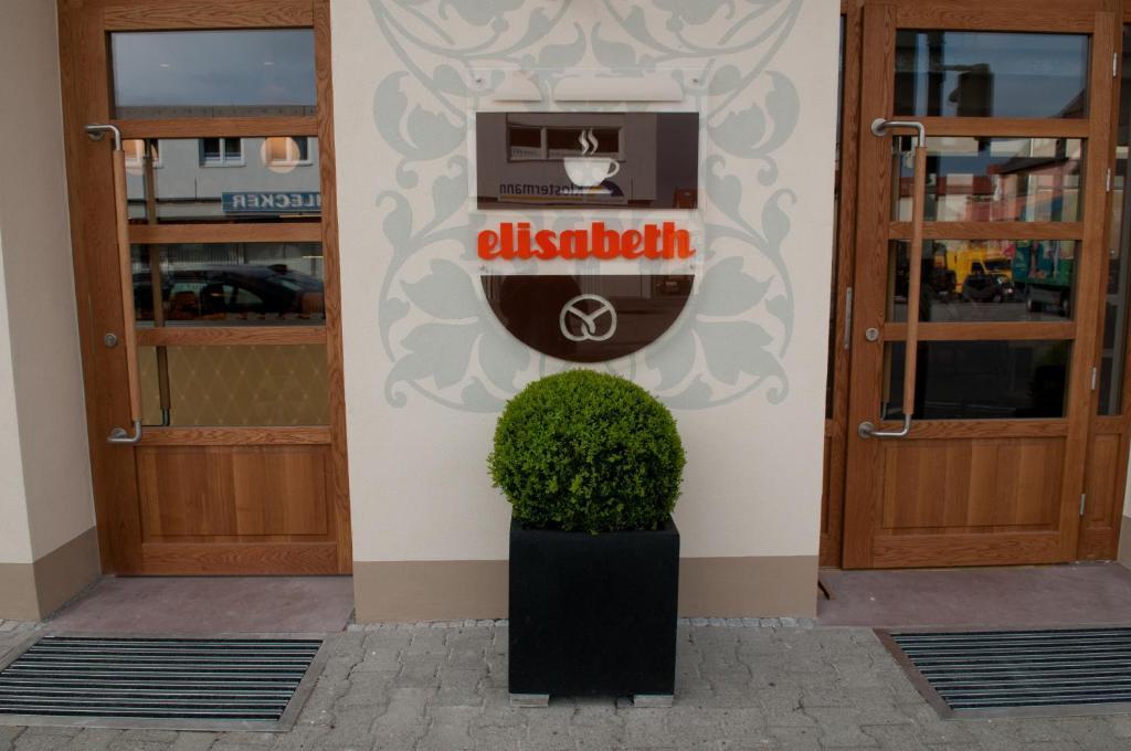 Hotel Cafe Elisabeth Mutterstadt Exterior foto